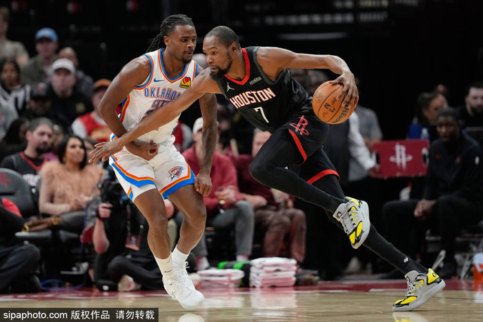 这也行？瓦伦西亚防线松动备战社区盾今晚达拉斯独行侠再遭质疑，休斯敦火箭今晚状态回暖