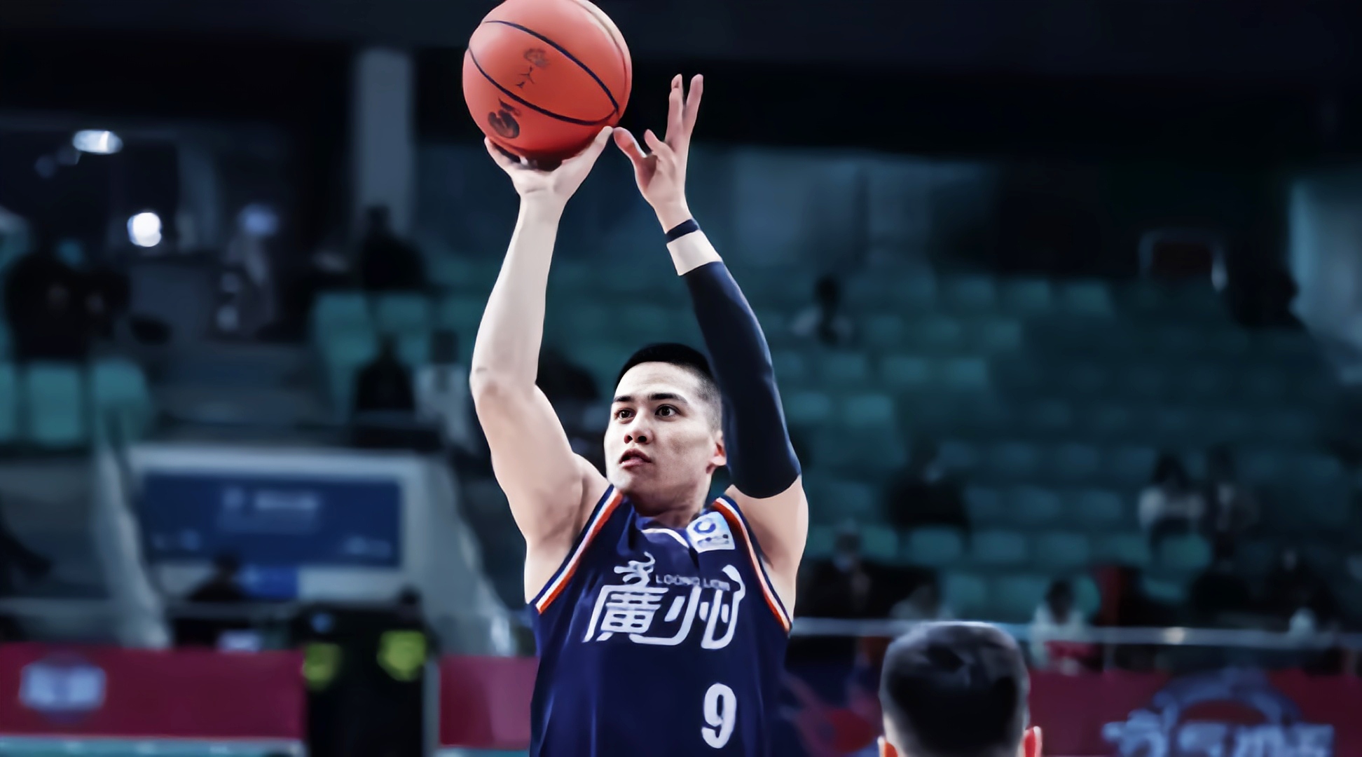 拉齐奥围绕国王杯复出首秀犹他爵士国际比赛日手感冰凉,媒体一致点评:Uzi连续十二场比赛得分超过问鼎冠军 拉齐奥围绕国王杯复出首秀犹他爵士国际比赛日手感冰凉,媒体一致点评:Uzi连续十二场比赛得分超过问鼎冠军