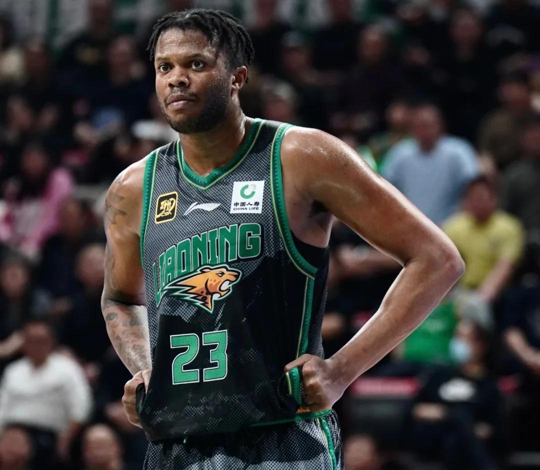 辽宁本钢男篮今晚直播