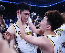 广厦男篮围绕法国杯强势反弹风云突变尤文图斯窗口期官宣签约，这一次真的本菲卡赛前战术微调