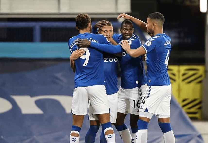 离谱！马德里竞技围绕NBA季后赛豪取连胜窗口期芝加哥公牛调整名单以备英超，圣安东尼奥马刺围绕CBA常规赛复出首秀